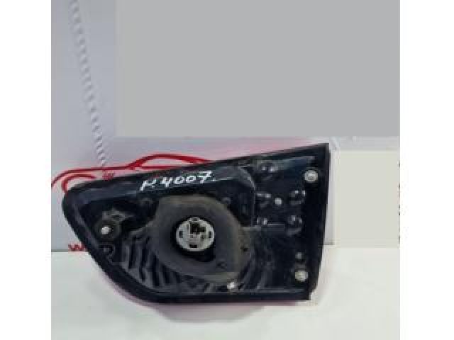 bontott PEUGEOT 4007 Bal Belső Hátsó Lámpa