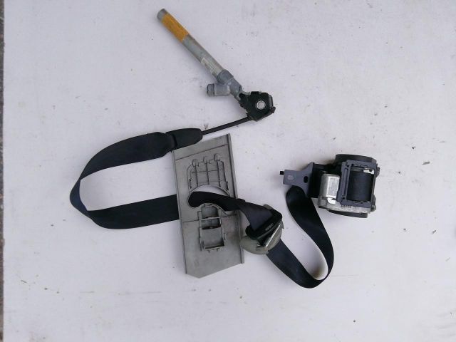 bontott PEUGEOT 4007 Bal első Biztonsági Öv