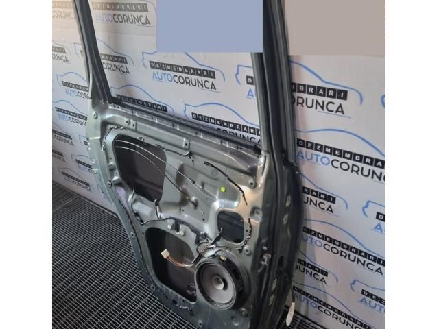 bontott PEUGEOT 4007 Bal hátsó Ajtó (Üres lemez)