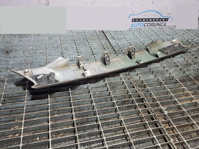 bontott PEUGEOT 4007 Csomagtérajtó Kilincs