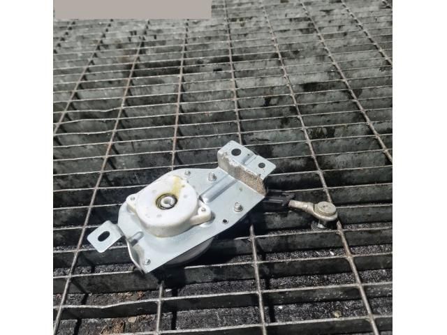 bontott PEUGEOT 4007 Csomagtérajtó Zárszerkezet