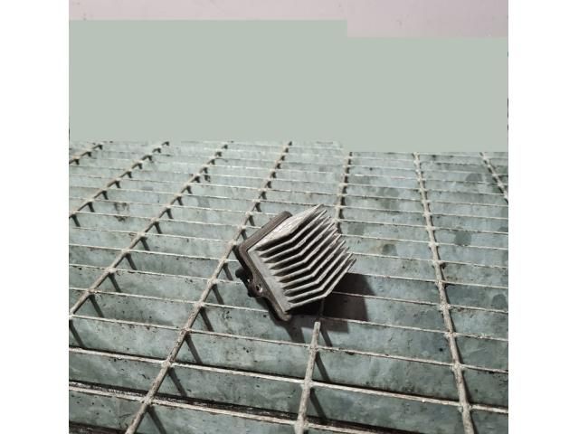 bontott PEUGEOT 4007 Előtét Ellenállás Fűtőmotor