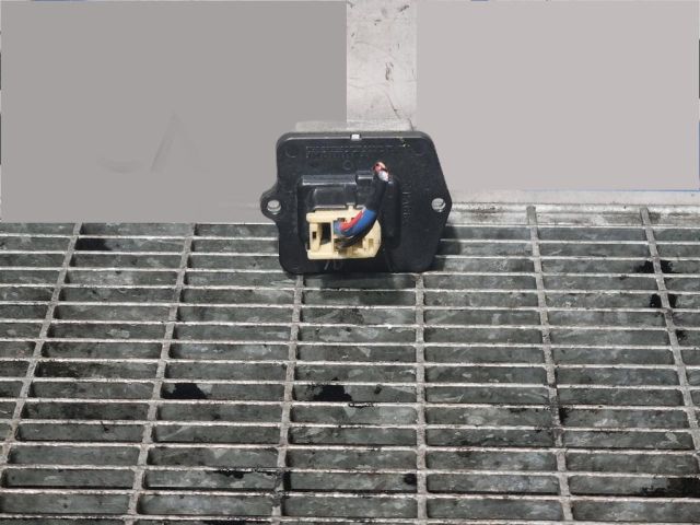 bontott PEUGEOT 4007 Előtét Ellenállás Fűtőmotor