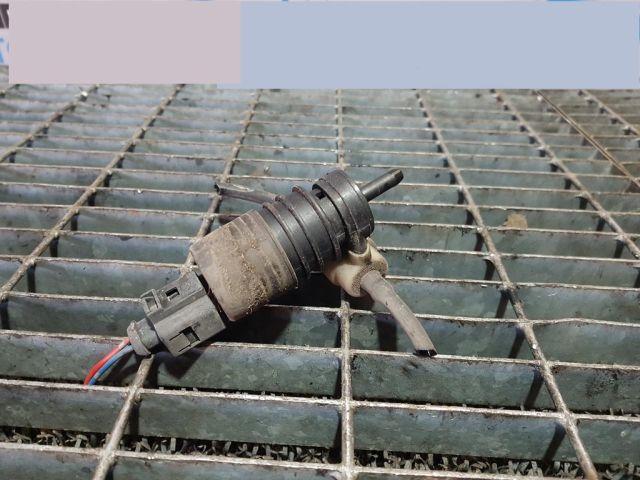 bontott PEUGEOT 4007 Első Ablakmosó Szivattyú