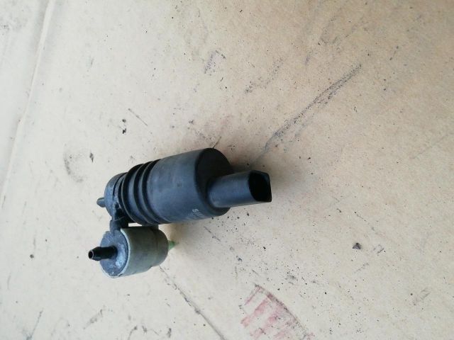 bontott PEUGEOT 4007 Első Ablakmosó Szivattyú