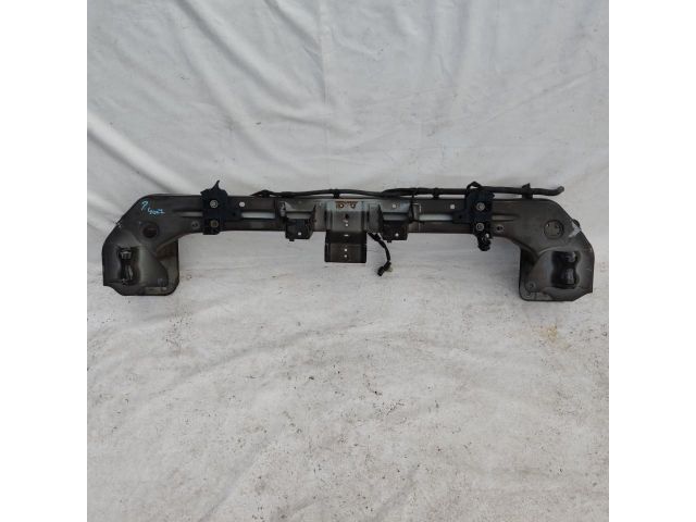 bontott PEUGEOT 4007 Első Lökhárító Merevítő (Fém)