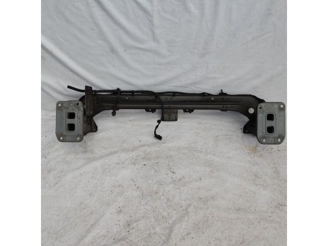 bontott PEUGEOT 4007 Első Lökhárító Merevítő (Fém)