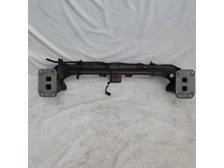 bontott PEUGEOT 4007 Első Lökhárító Merevítő (Fém)