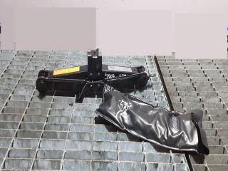 bontott PEUGEOT 4007 Emelő