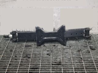 bontott PEUGEOT 4007 Emelő