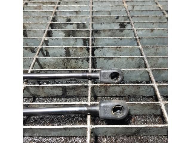 bontott PEUGEOT 4007 Gázrugós Kitámasztó Teleszkóp Csomagtérajtó (Pozíciófüggetlen)