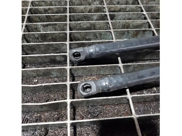 bontott PEUGEOT 4007 Gázrugós Kitámasztó Teleszkóp Csomagtérajtó (Pozíciófüggetlen)