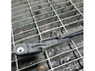 bontott PEUGEOT 4007 Hátsó Ablaktörlő Kar