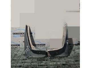 bontott PEUGEOT 4007 Hátsó Sárvédő Gumi Pár