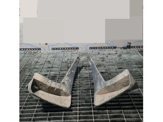 bontott PEUGEOT 4007 Hátsó Sárvédő Gumi Pár