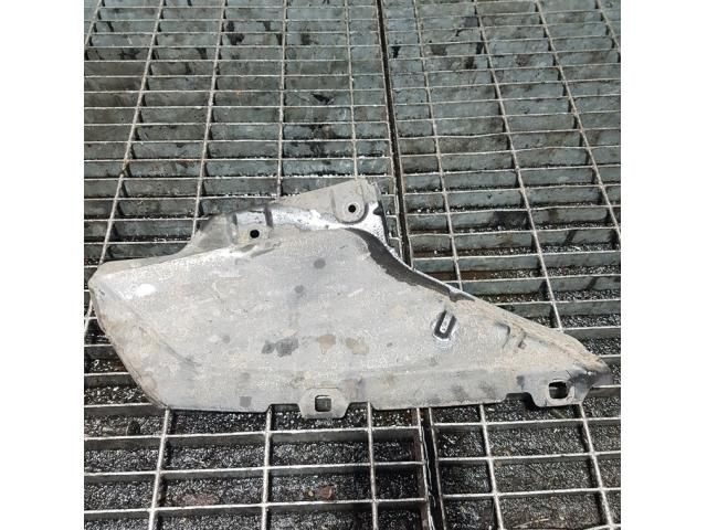 bontott PEUGEOT 4007 Hátsó Sárvédő Gumi Pár