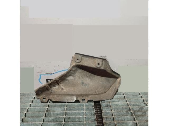 bontott PEUGEOT 4007 Hátsó Sárvédő Gumi Pár