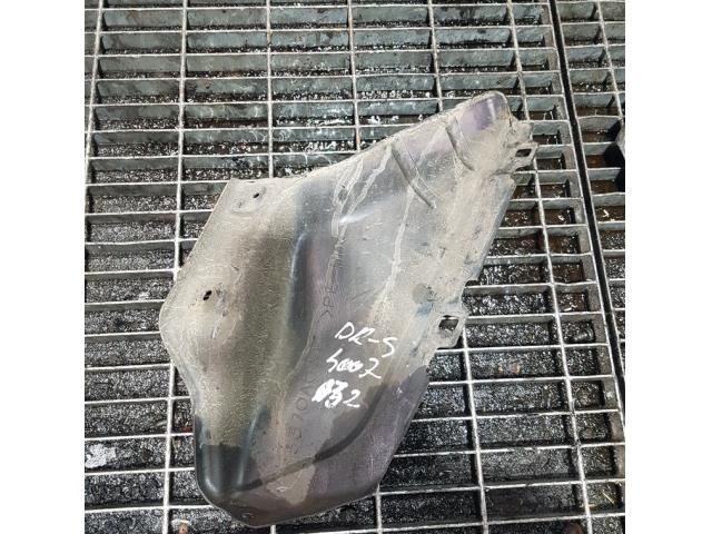 bontott PEUGEOT 4007 Hátsó Sárvédő Gumi Pár