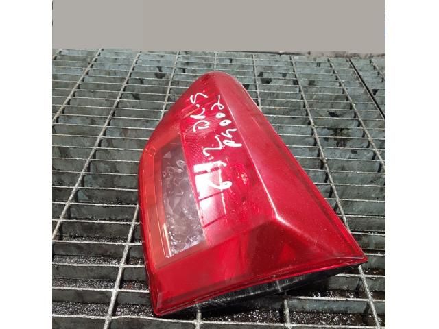 bontott PEUGEOT 4007 Jobb Belső Hátsó Lámpa