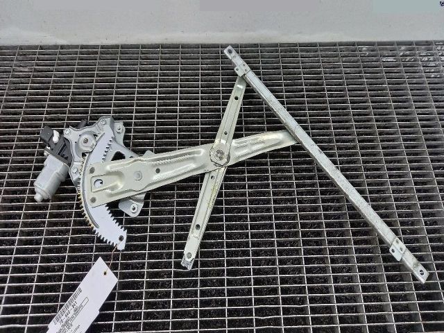 bontott PEUGEOT 4007 Jobb első Ablakemelő Szerkezet (Elektromos)