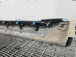 bontott PEUGEOT 4007 Jobb Küszöb