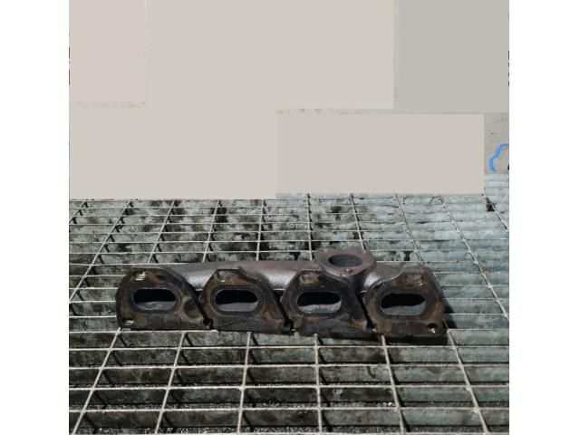 bontott PEUGEOT 4007 Kipufogó Közösítő