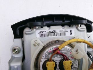 bontott PEUGEOT 4007 Kormánylégzsák