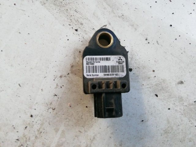 bontott PEUGEOT 4007 Központi Ütközés Érzékelő