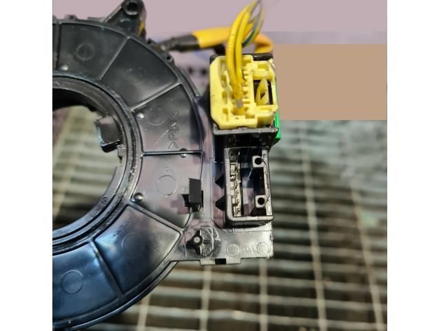 bontott PEUGEOT 4007 Légzsák Átvezető Szalagkábel