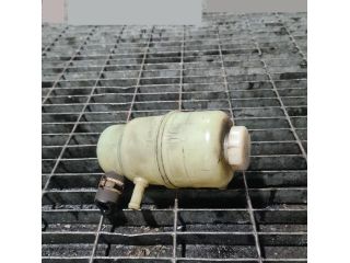 bontott PEUGEOT 4007 Szervóolaj Tartály