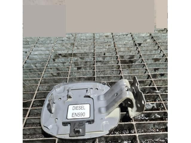 bontott PEUGEOT 4007 Tankajtó