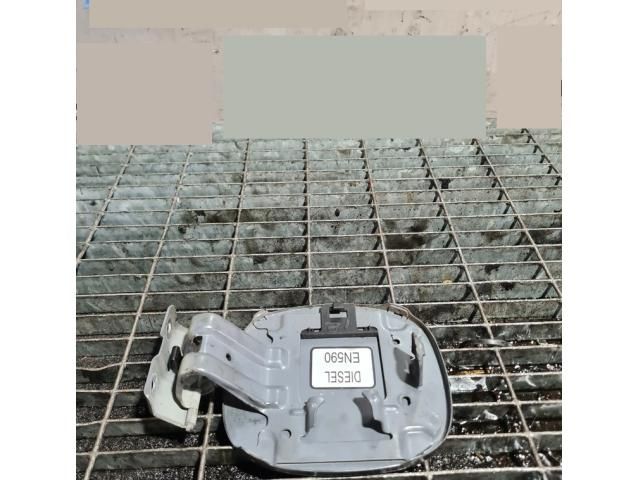 bontott PEUGEOT 4007 Tankajtó