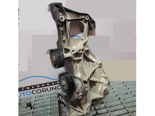 bontott PEUGEOT 4007 Tartó Bak