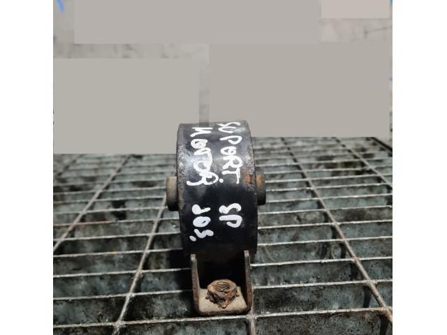 bontott PEUGEOT 4007 Tartó Bak