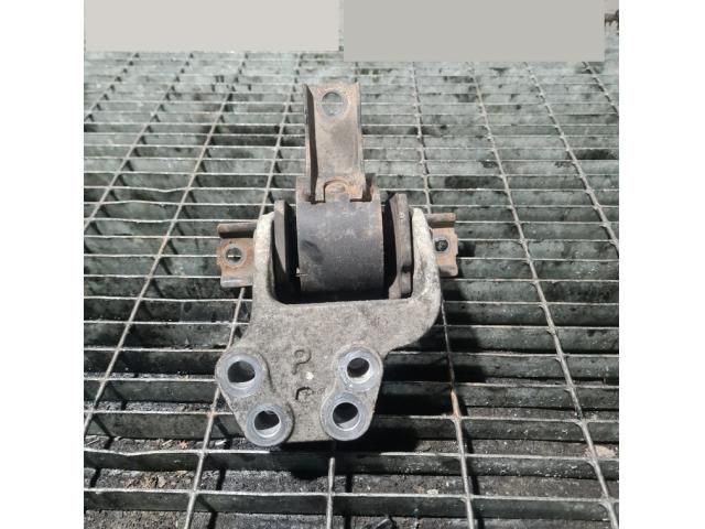 bontott PEUGEOT 4007 Tartó Bak