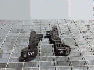 bontott PEUGEOT 4007 Tartó Bak