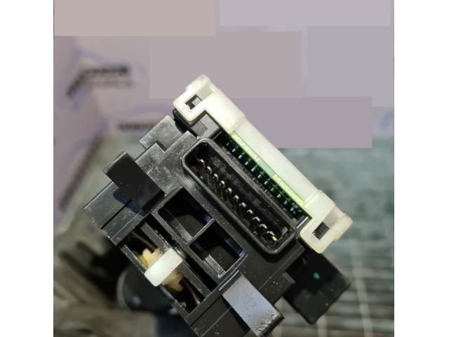 bontott PEUGEOT 4007 Világítás Kapcsoló