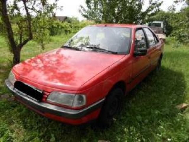 bontott PEUGEOT 405 Bal első Csonkállvány Kerékaggyal