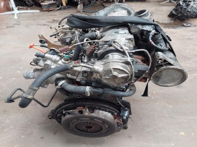 bontott PEUGEOT 405 Motor (Fűzött blokk hengerfejjel)