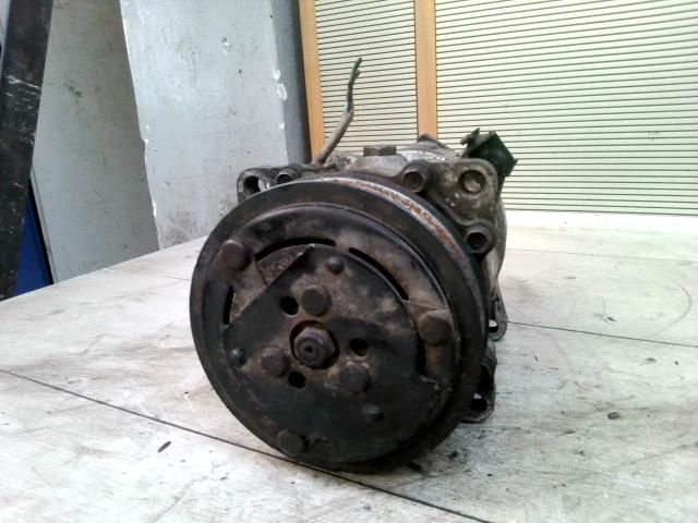 bontott PEUGEOT 405 Klímakompresszor