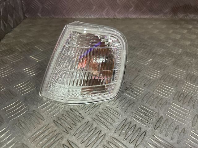 bontott PEUGEOT 405 Bal első Irányjelző