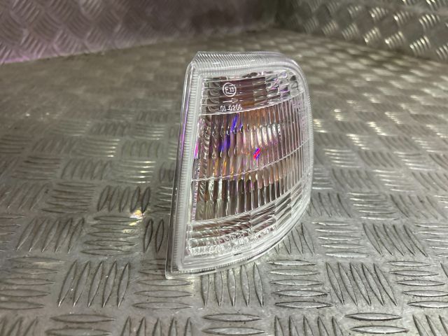 bontott PEUGEOT 405 Bal első Irányjelző