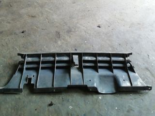 bontott PEUGEOT 405 Hűtőrács