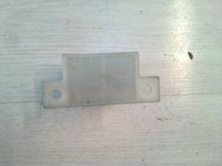 bontott PEUGEOT 405 Relé