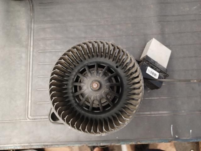 bontott PEUGEOT 406 Klímahűtő Ventilátor