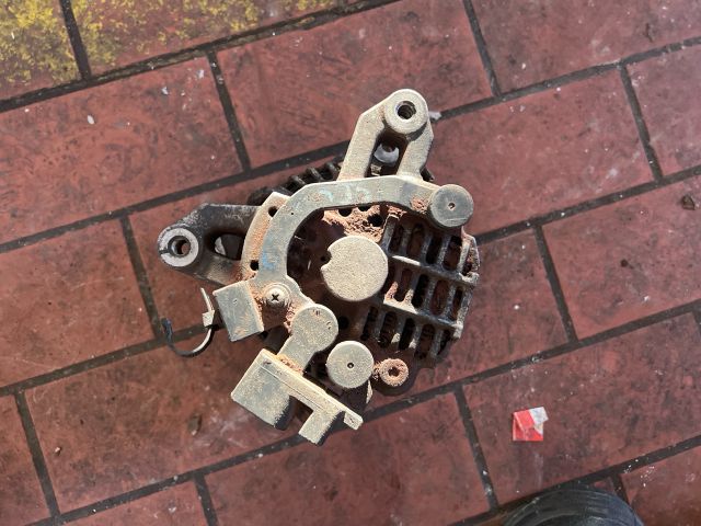 bontott PEUGEOT 406 Generátor