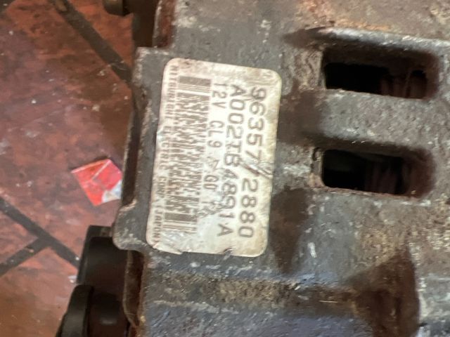 bontott PEUGEOT 406 Generátor