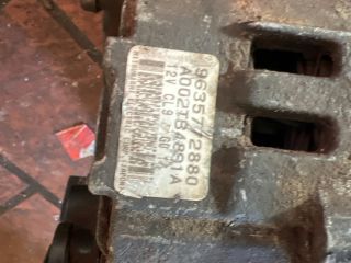 bontott PEUGEOT 406 Generátor