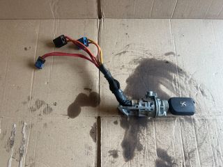 bontott PEUGEOT 406 Gyújtáskapcsoló Házzal