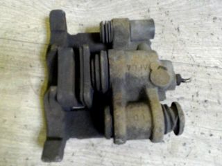 bontott PEUGEOT 406 Jobb első Féknyereg Munkahengerrel